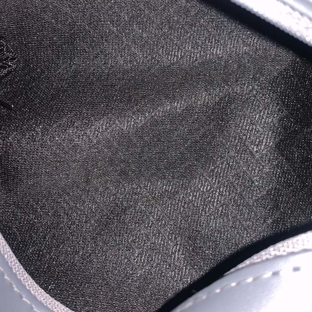 COLE HAAN For AMERICAN AIRLINES Makeup Cosmetic Pouch gray Zip T4 - Picture 4 of 5